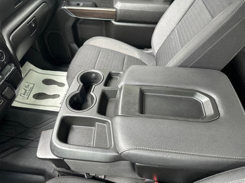 Used 2022 Chevrolet Silverado 1500 LT image 18