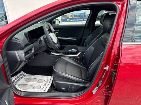 Certified 2025 Kia K4 EX w/ GT-Line Sunroof Package FWD image 8