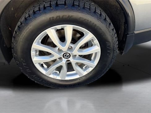 Used 2019 Nissan Rogue S w/ Special Edition Package image 22