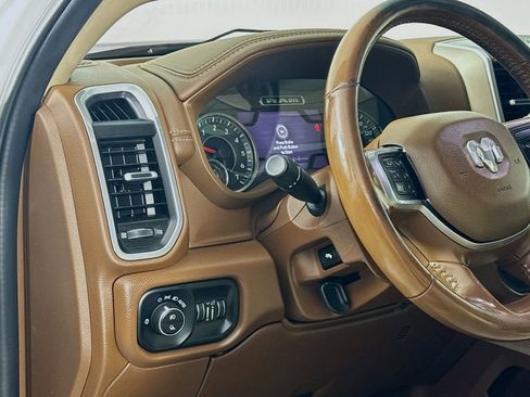 Used 2021 RAM 2500 Laramie AWD/4WD image 10