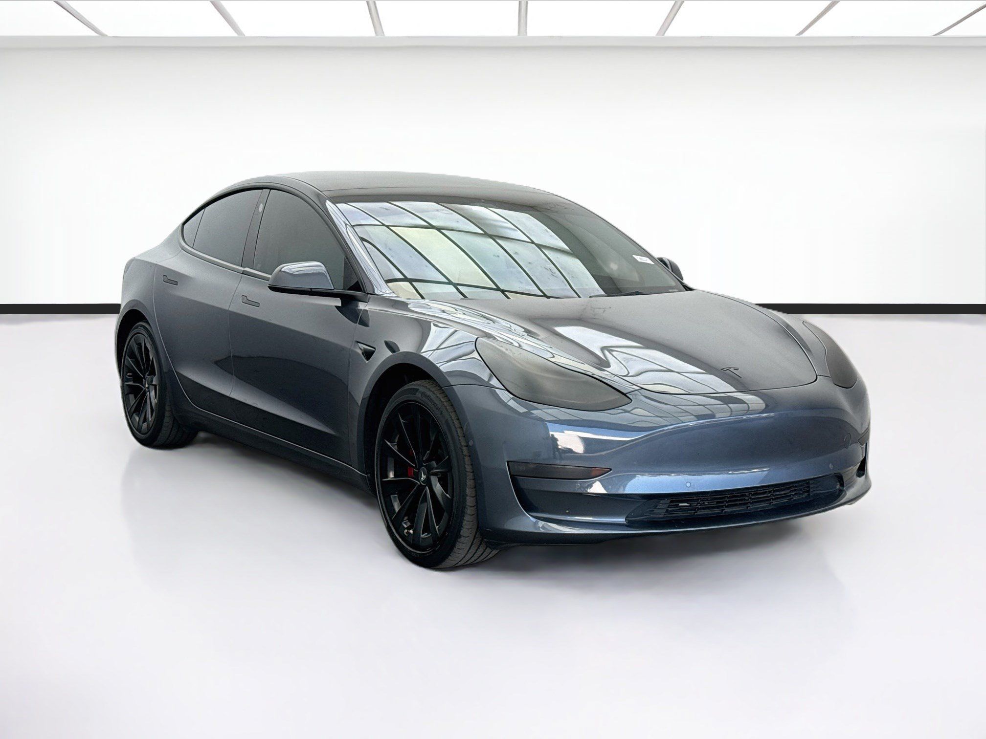 Used 2022 Tesla Model 3 Long Range AWD/4WD image 3
