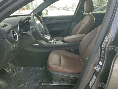 Used 2023 Alfa Romeo Stelvio Ti w/ Active Assist Plus Package image 22