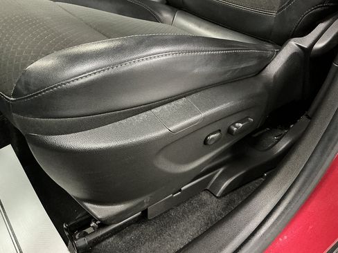 Used 2019 Buick Encore Preferred w/ Safety Package AWD/4WD image 19