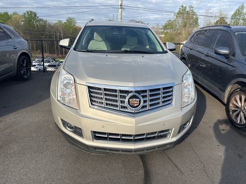 Used 2015 Cadillac SRX Performance w/ Driver Awareness Package image 4