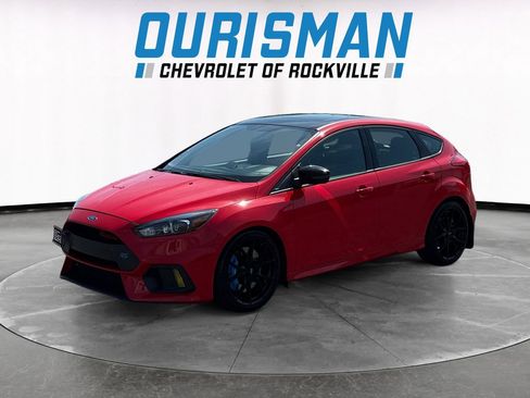 Used 2018 Ford Focus RS AWD/4WD image 2