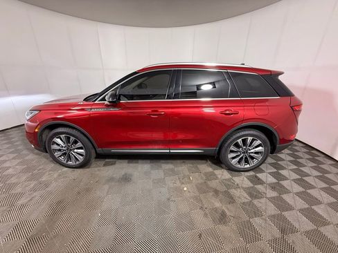 Certified 2022 Lincoln Corsair Reserve w/ Elements Package image 2