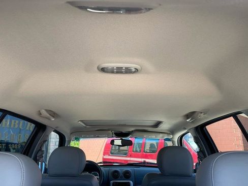 Used 2005 Jeep Liberty Limited AWD/4WD image 50