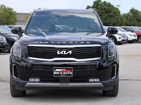 Used 2022 Kia Telluride SX w/ SX Prestige Package image 2