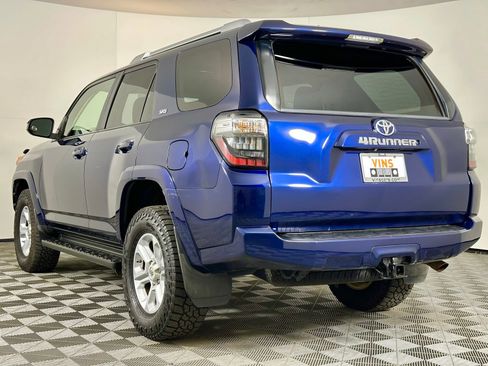 Used 2016 Toyota 4Runner SR5 image 34