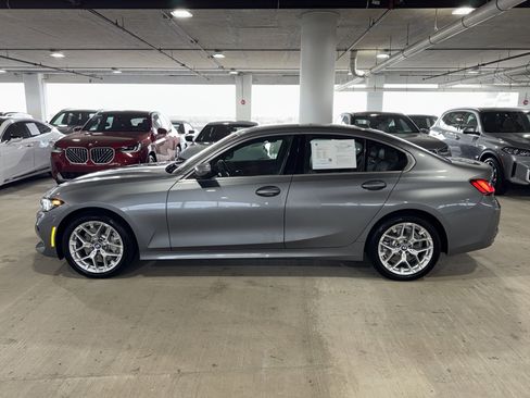 Certified 2025 BMW 330i Sedan image 5