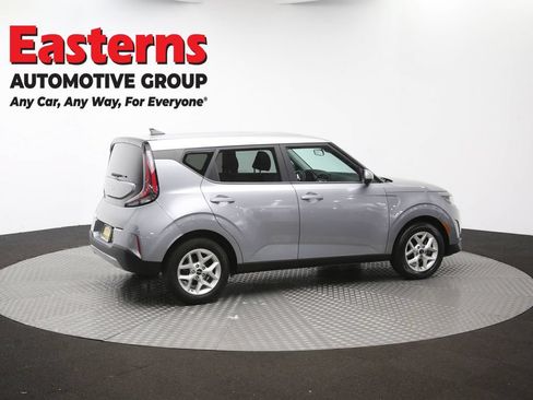 Used 2024 Kia Soul LX w/ Option Group 015 FWD image 42