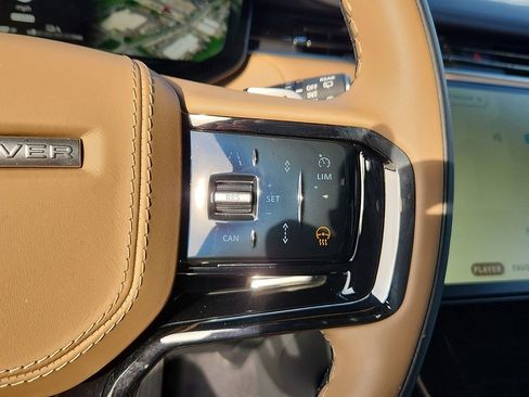 Used 2025 Land Rover Range Rover Sport Dynamic SE image 24