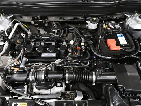 Used 2019 Honda Accord LX image 33