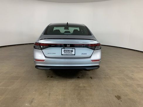 Used 2025 Honda Accord Sport image 10