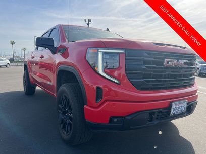 Used 2023 GMC Sierra 1500 Elevation