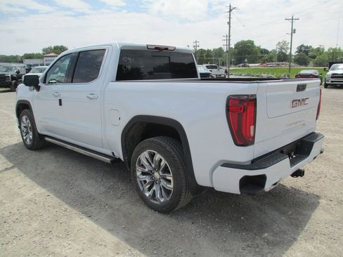 New 2026 GMC Sierra 1500 Denali AWD/4WD image 7