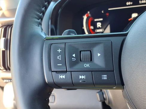 Used 2023 Nissan Pathfinder Platinum w/ Lighting Package (N93) image 40