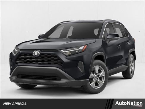Used 2023 Toyota RAV4 XLE w/ Convenience Package image 1