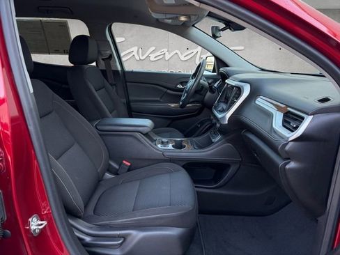 Used 2022 GMC Acadia SLE w/ Driver Convenience Package image 24