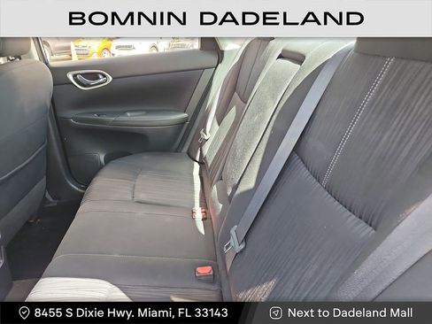Used 2017 Nissan Sentra SV image 8