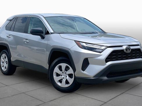 Used 2025 Toyota RAV4 LE FWD image 3