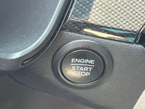 Used 2024 Ford Escape ST-Line AWD/4WD image 29