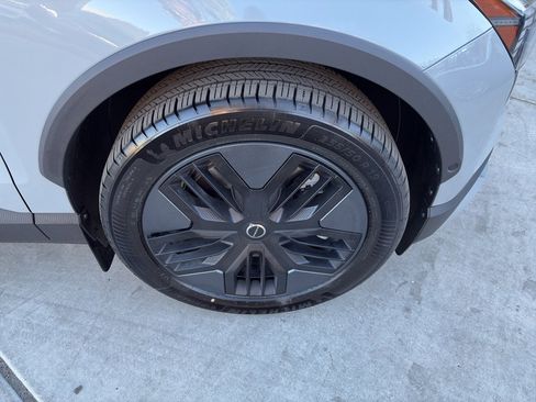 New 2026 Volvo EX30 Cross Country Ultra image 13