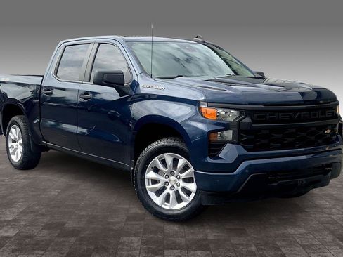 Used 2022 Chevrolet Silverado 1500 Custom image 3