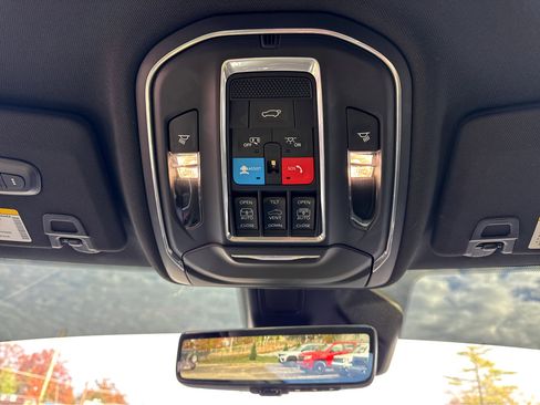 Certified 2022 Jeep Grand Cherokee Trailhawk w/ ADV Protech Group II image 24