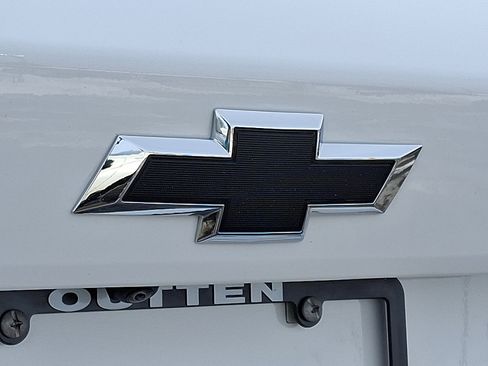 Used 2024 Chevrolet Trax ACTIV w/ Driver Confidence Package image 28