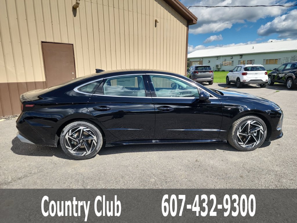 New 2026 Hyundai Sonata SEL AWD/4WD image 9