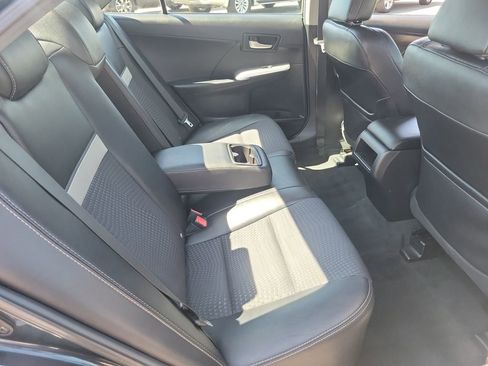 Used 2013 Toyota Camry SE image 24