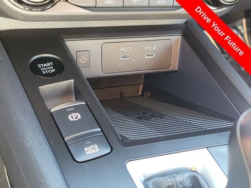 Used 2026 Nissan Kicks SV w/ SV Premium Package FWD image 14