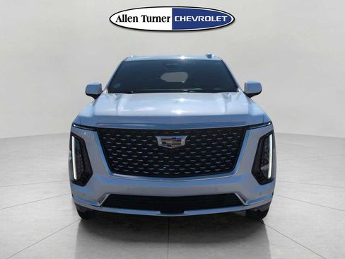 Used 2025 Cadillac Escalade Premium Luxury w/ Touring Package image 2