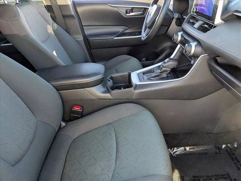 Used 2023 Toyota RAV4 XLE image 19