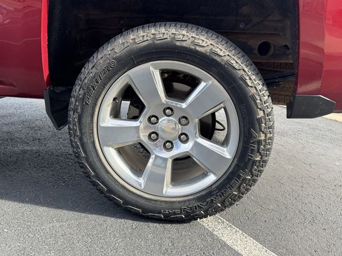 Used 2018 Chevrolet Silverado 1500 LT w/ Texas Edition image 6