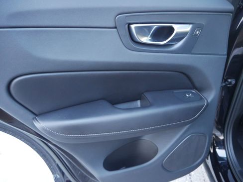 Used 2023 Volvo XC60 T8 Ultimate w/ Climate Package image 20