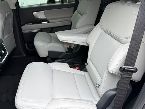 New 2026 Ford Expedition Active AWD/4WD image 11
