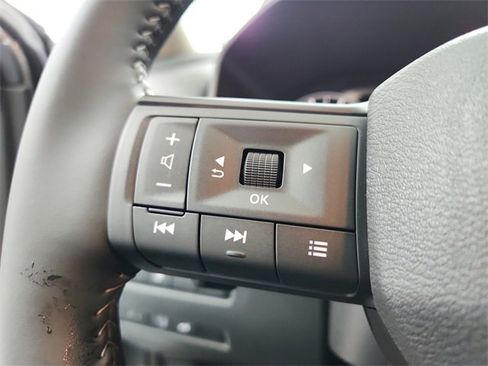 New 2026 Nissan Rogue SV image 26