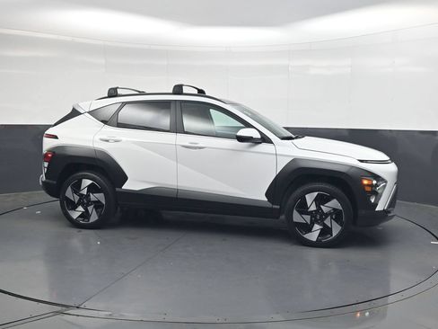 Used 2026 Hyundai Kona Limited AWD/4WD image 4