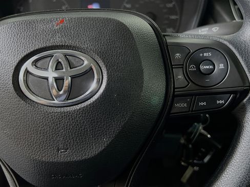 Used 2024 Toyota Corolla LE FWD image 19