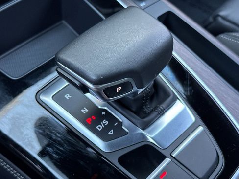 Used 2024 Audi Q5 2.0T Prestige w/ Prestige Package image 26