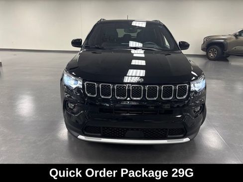Used 2023 Jeep Compass Limited w/ Sun and Sound Group AWD/4WD image 2