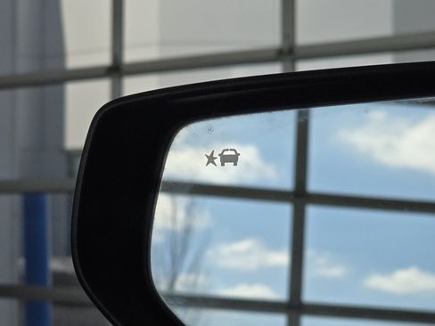 Used 2023 Chevrolet Malibu LT w/ Driver Confidence Package image 26