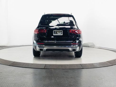 Certified 2026 Mercedes-Benz GLB 250 4MATIC image 27
