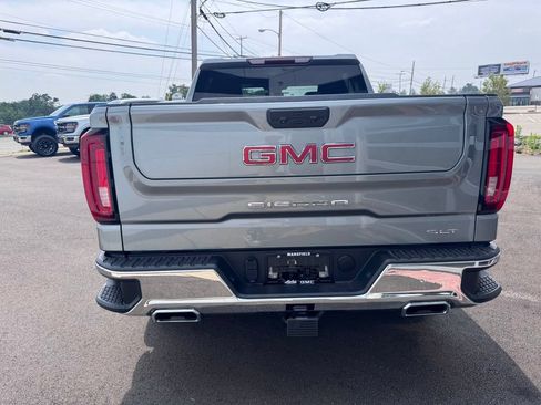Used 2023 GMC Sierra 1500 SLT w/ SLT Premium Package AWD/4WD image 6