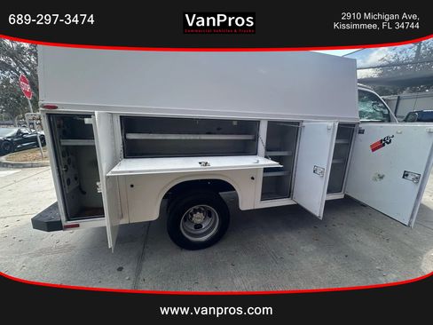 Used 2004 Chevrolet Express 3500 image 15