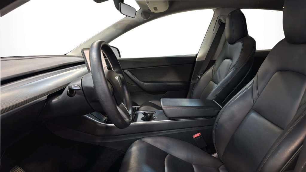Used 2020 Tesla Model Y Long Range AWD/4WD image 23