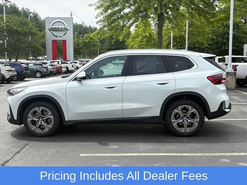 Used 2023 BMW X1 xDrive28i w/ Premium Package AWD/4WD image 4