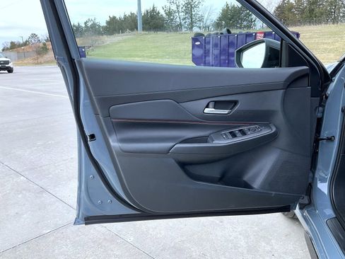 New 2026 Nissan Sentra SR FWD image 10